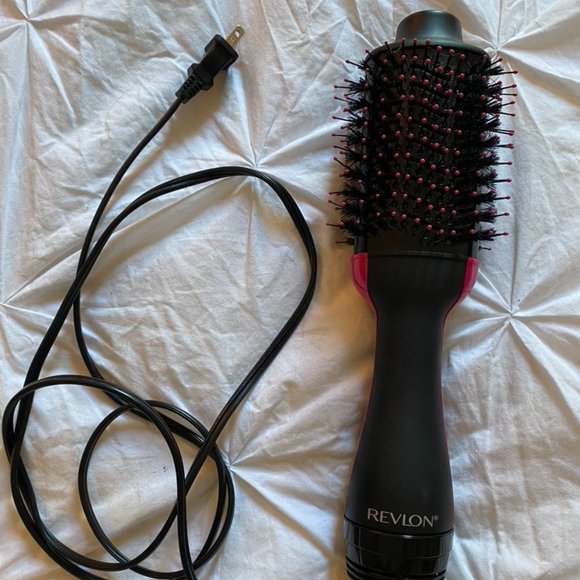 COPY - Revlon Blow Dryer Brush - Picture 1 of 1
